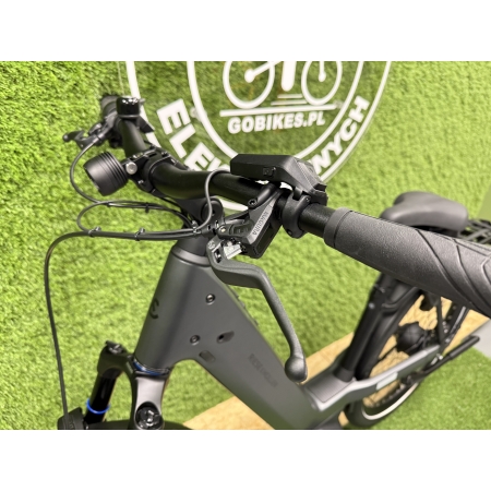 RIESE & MULLER - NEVO 5 VARIO CORE