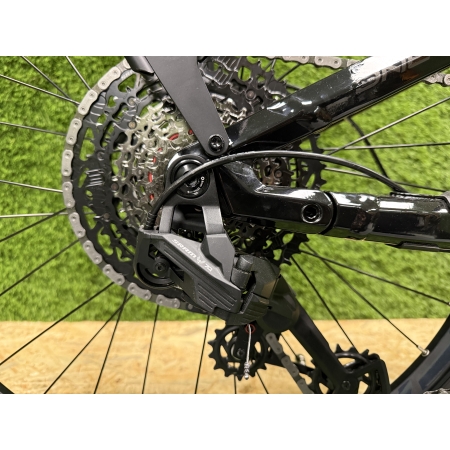 CRUSSIS - ONE COUNTRY FULL 10.11