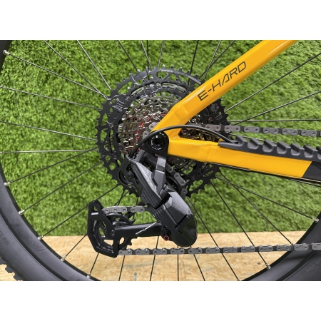 CRUSSIS - E-HARD 11.11 (800Wh)